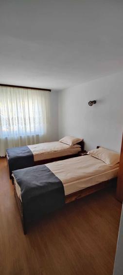 inchiriez casa noua in Salatrucu - 8