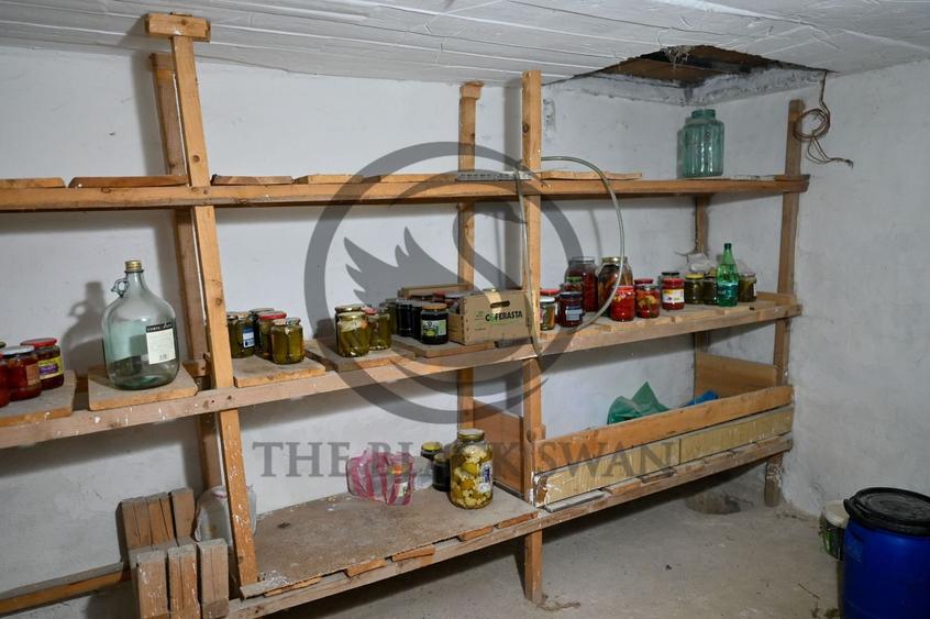 Casa cu 7 camere de vanzare | Zona Centrala, Baicoi | Comision 0% - 23