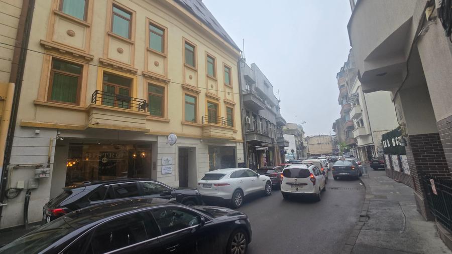 Ocazie, Universitate, Ultracentral, investiție. - 1