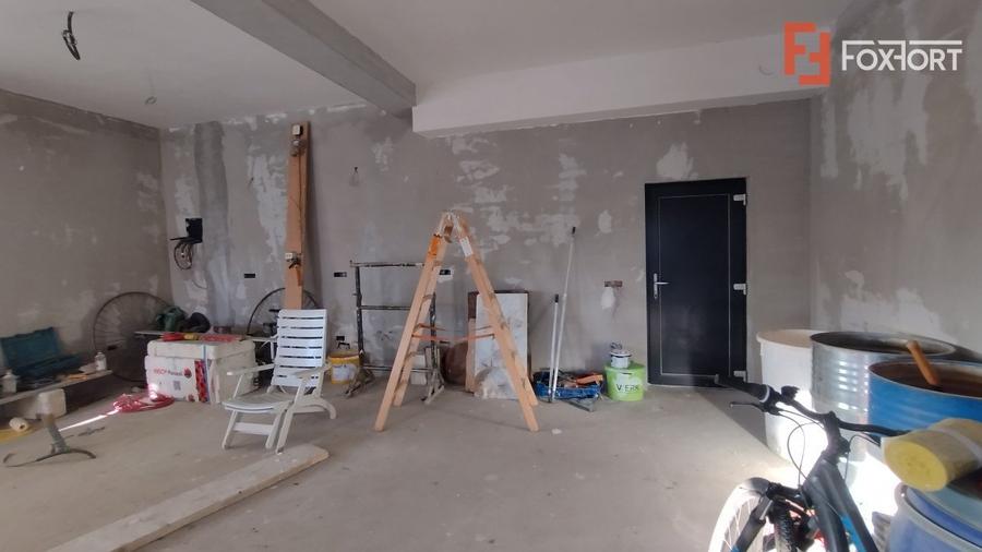 Spatiu Comercial de inchiriat, 113 mp, Sacalaz - pozitionare excelenta - 11