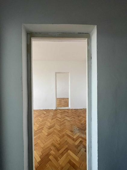 Apartament 2 camere zona Complex Studentesc - 1