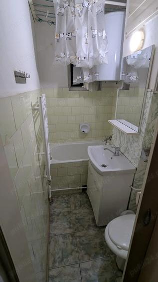 De vanzare apartament 2 camere - 6