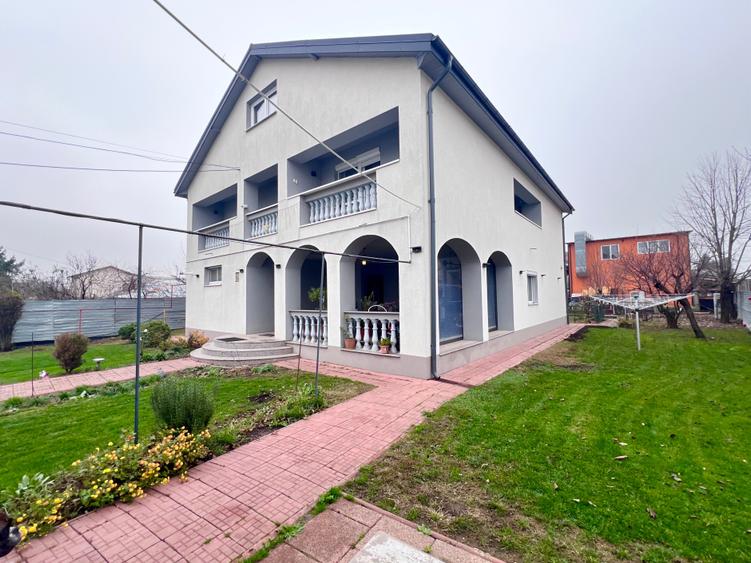 Casă de vânzare în Pipera – Curte generoasă 800 mp | Casă secundara inclusa - 1