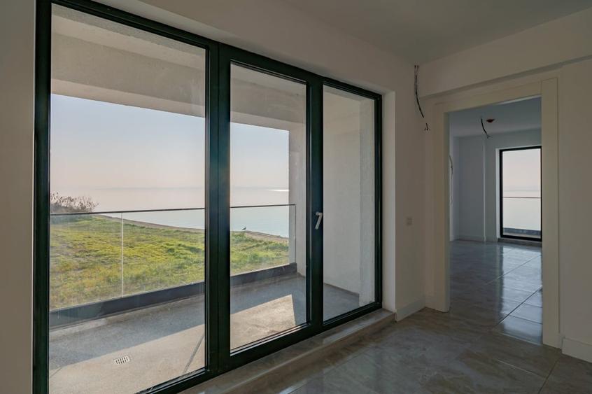 2 camere Mamaia | Private Lake- bloc 2025| Vedere frontala la lac, la 5 m de apa - 9