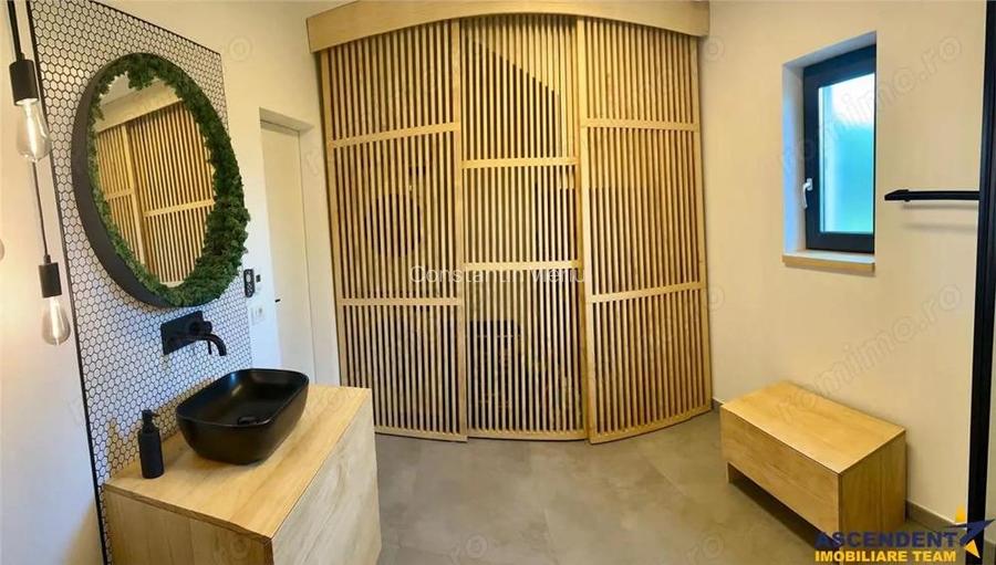 Casa Premium,P+M,4camere,2 bai,2 terase,1,000 mp teren,garaj,Tarlungeni Izvor Brasov