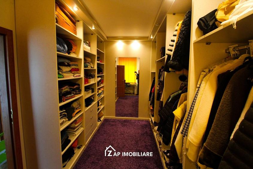 Unirii - Casa Zona Romcab -  400mp - 1259 mp teren - Garaj dublu - piscina - 40