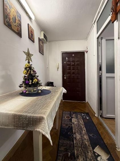 NOU!!! 2 Camere - Bucatarie Inchisa - Aradului Mall - 90.000 Euro - 7