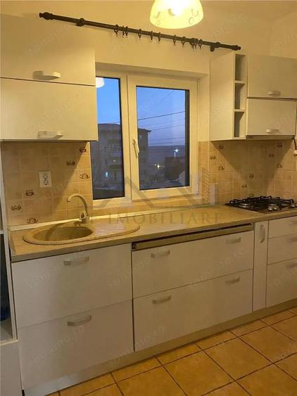 Apartament (la casa, curte)5 + camere Valea Lupului deosebit (pret neg.) - 10