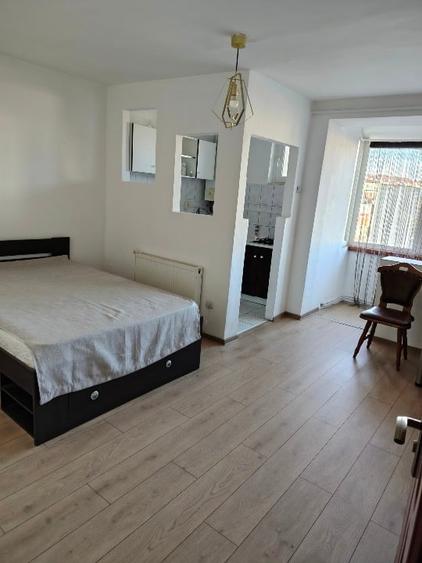 Închiriez garsonieră Tudor Vladimirescu - 1