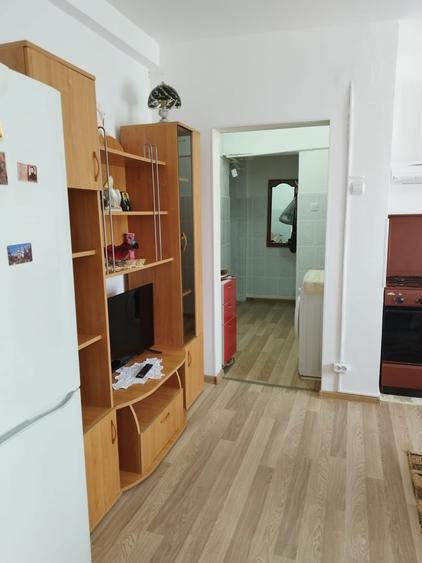 Inchiriez apartament cu doua camere - 4