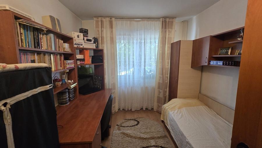 Apartament 3 camere, Oltenita, parter, curte, boxa - 7