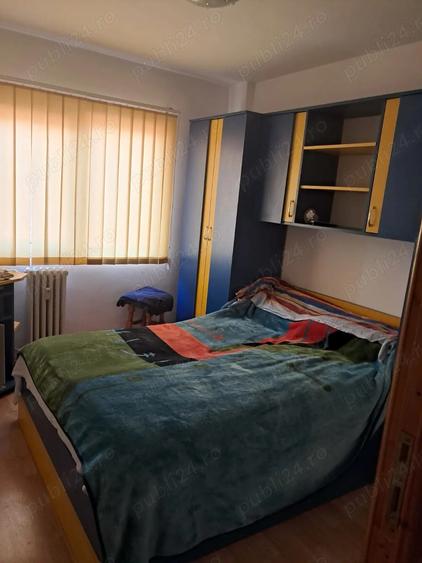 De vanzare apartament 4 camere, decomandat, zona Autogara, etaj 3. - 19