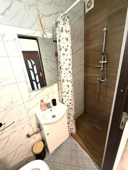 Proprietar inchiriez garsoniera 28mp in Astra - 1