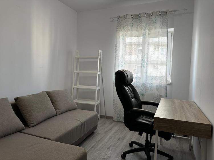 Apartament cu 3 camere bloc nou , zona Ramada - 3