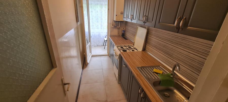 Garsonieră decomandată în Astra