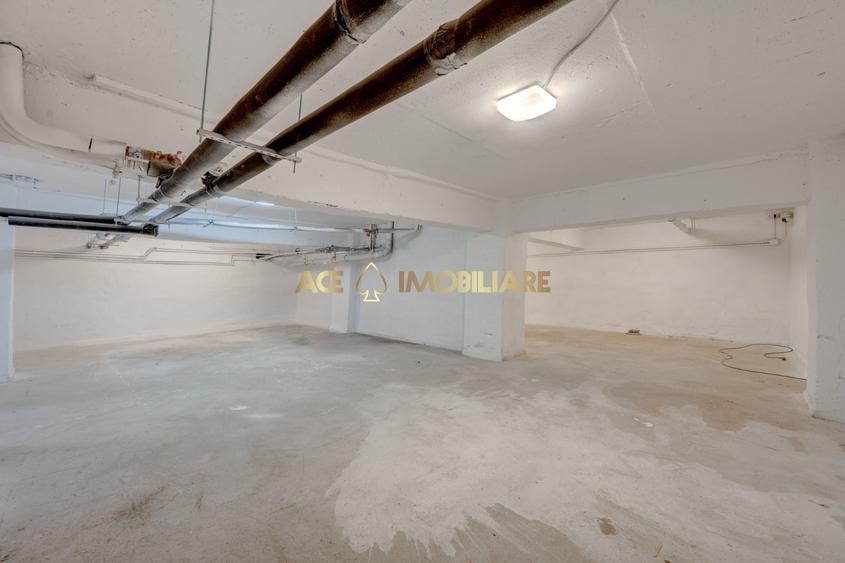Spațiu comercial, de 340 mp, în Pantelimon