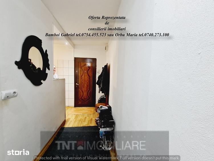 Apartament de vanzare 2 camere decomandat zona Poitiers Frumoasa - 11