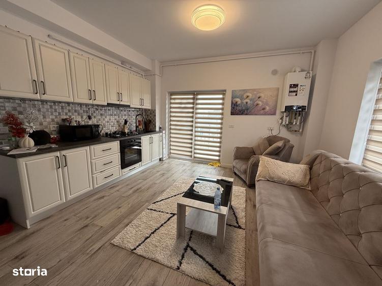 Apartament cu 2 camere, mobilat în Central