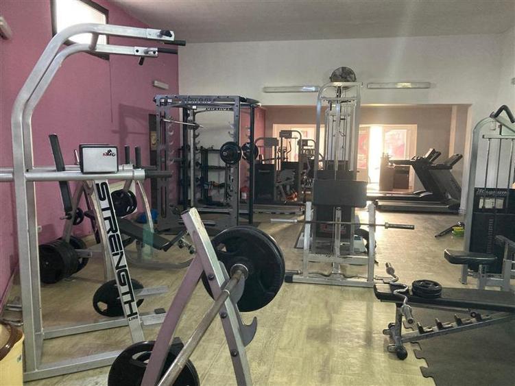 Spațiu comercial, de 299 mp, în Unirii
