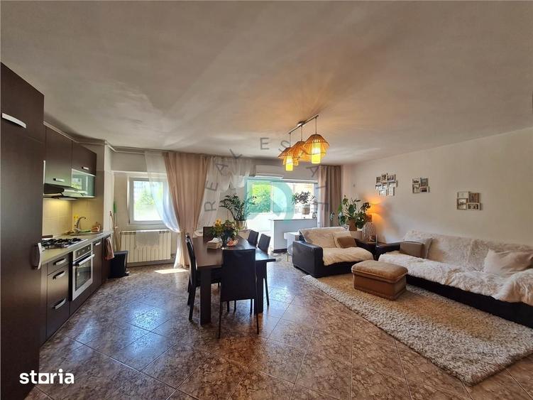 Apartament cu 2 camere semidecomandat, mobilat în Valea Cetății