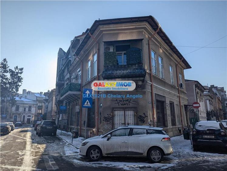 Armeneasca etaj vila 5 camere ,suprafata 200 mp, loc parcare - 1