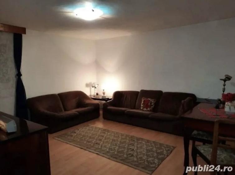 Casă cu 4 camere în Miroslava