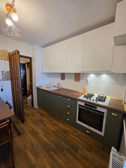 Apartament cu 2 camere decomandat în Colentina