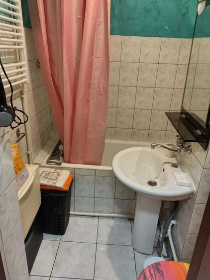 Apartament cu 2 camere semidecomandat în Dorobanți