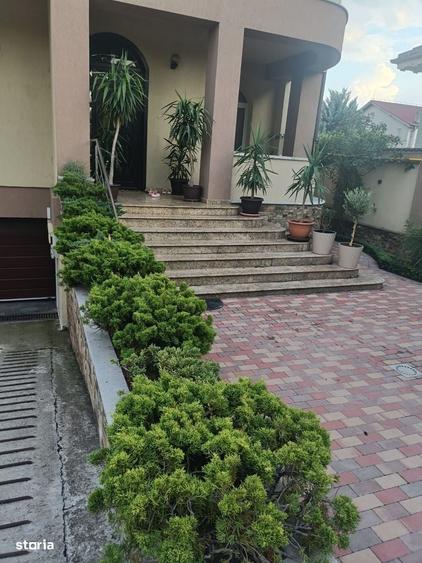 Casă cu 4 camere cu Teren 905 Mp în Bariera Vâlcii