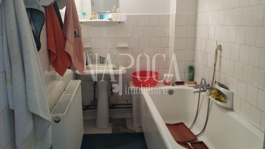 Casă individuală cu 4 camere cu Canalizare în Mărăști