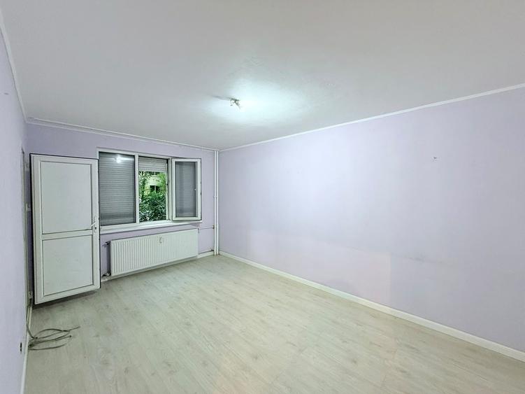 Apartament cu 2 camere decomandat în Dristor