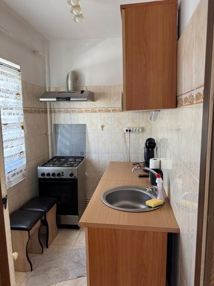 Inchiriez garsoniera - 3