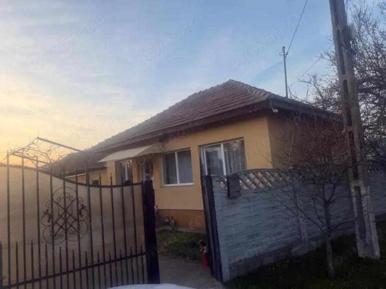 Casa parter, 100 mp utili, 1090 mp teren, Pielesti - 4