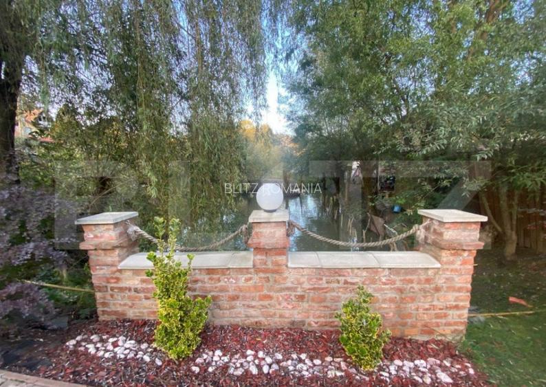 Casa de 4 camere, 240 mp, teren 1750 mp, in Valea Iubirii