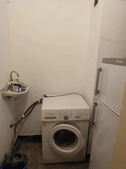 Piata Unirii - Apartament cu doua camere, 300 euro - 8