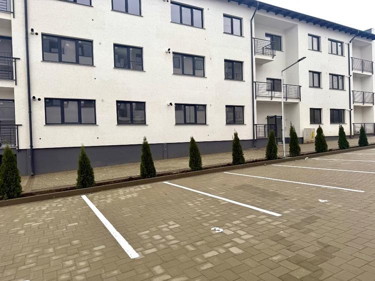 3 camere bloc nou mutare imediată etaj 2 - 4