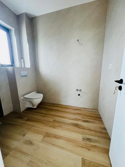 Casă 4 camere de vânzare în Berceni Ilfov, teren 420 mp - 10