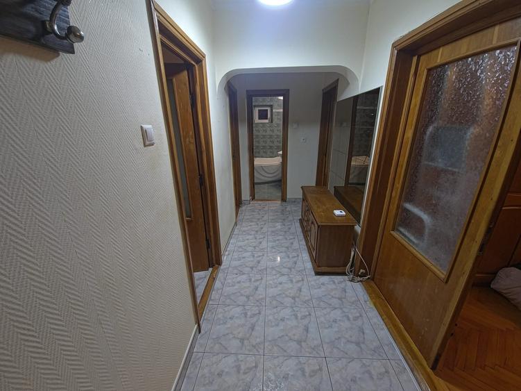 Faleza Nord apartament 3 camere decomandat - 9