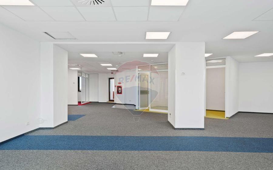 Spa?iu de birouri in cladirea Unimed - 7