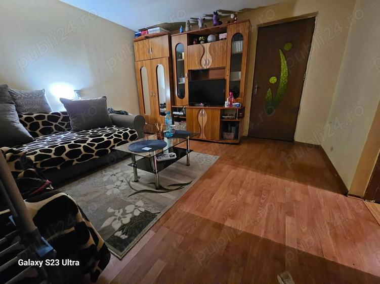 Vand proprietate cu 3 cladiri ?i curte mare - 7