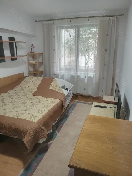 Vand apartament 2 camere decomandat - 2