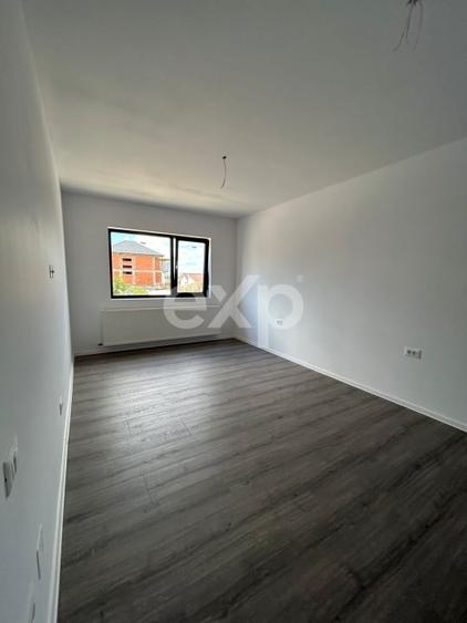 Case duplex 4 camere in stil Grecesc | Trivale Platou - 4