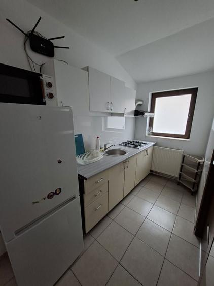 Inchiriez etajul vilei cu intrare separata - 3