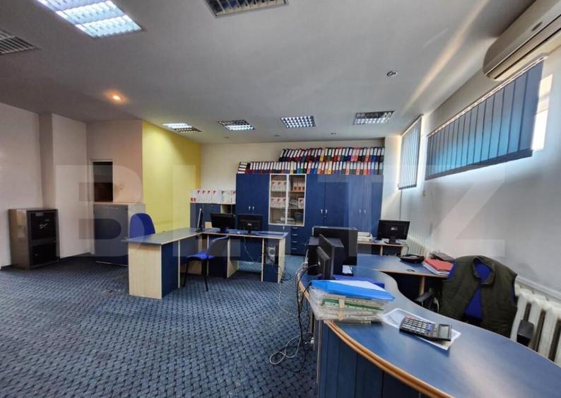 Spa?iu Birouri de Vanzare, 158 mp, zona Tribunal - 1