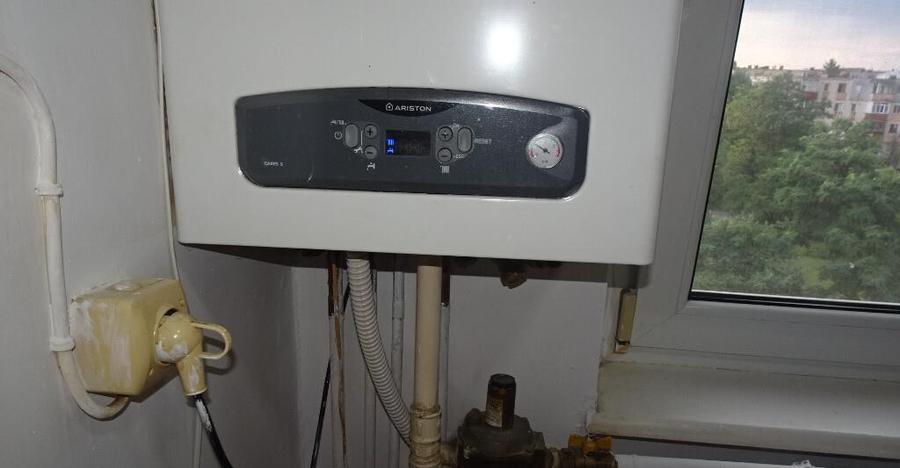 Inchiriez apartament 2 camere in Deva, zona Scarisoara, usa metalica, - 8