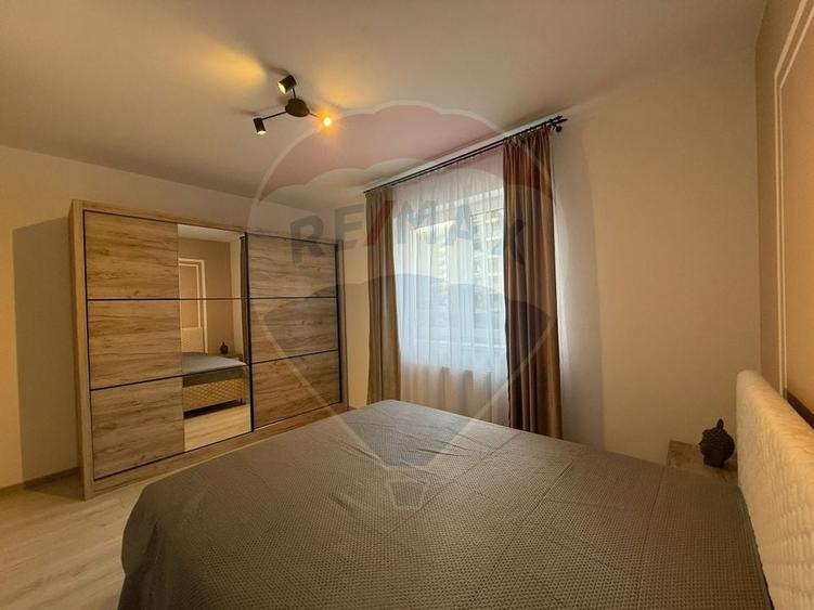 Apartament cu 3 camere, 2 bai și loc de parcare - 27