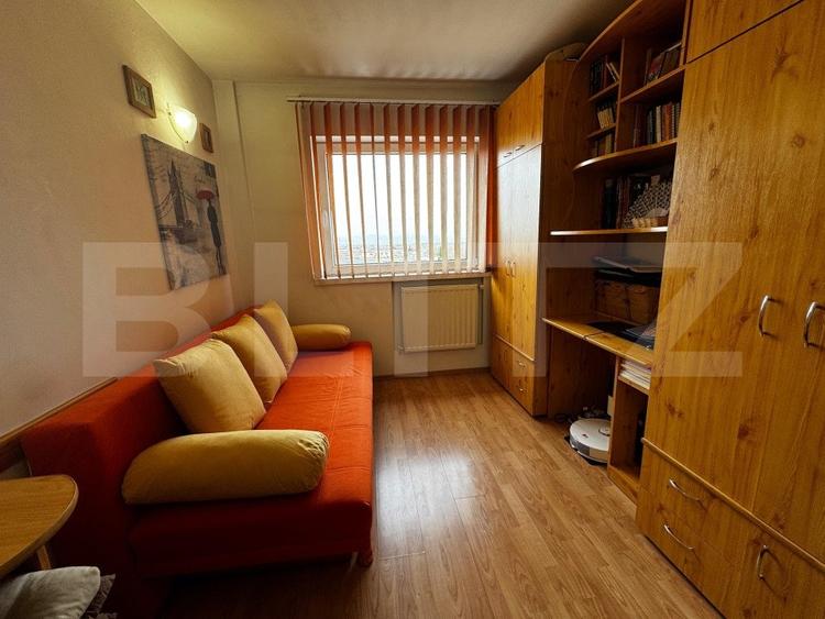 Apartament cu 3 camere, 62 mp, zona TRIAJ - 3