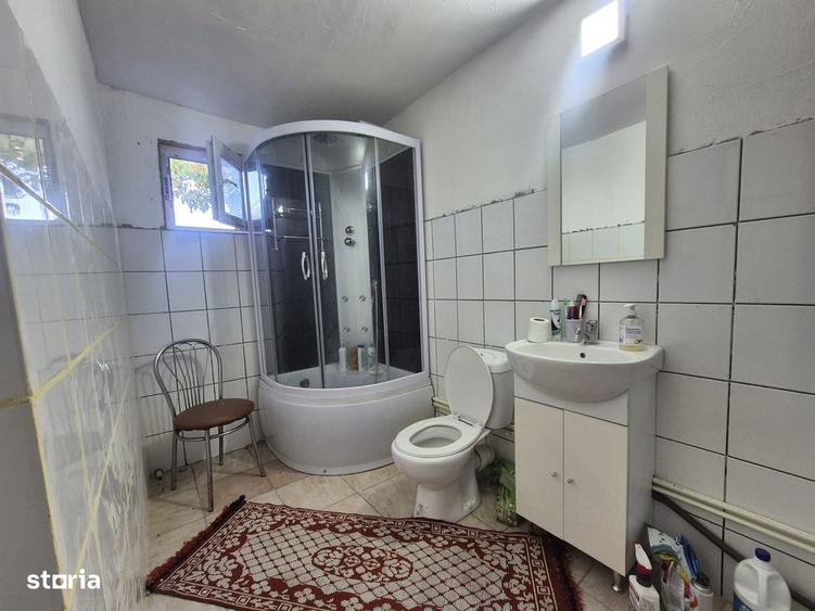 Casa cu 3 camere ?i teren generos de 4820 mp - 1