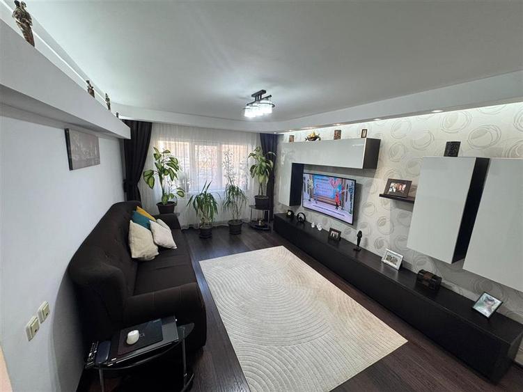 Ap 3 cam,zona 2 Stejari, 74 mp utili,et2/3,complet mobilat si utilat ! - 1