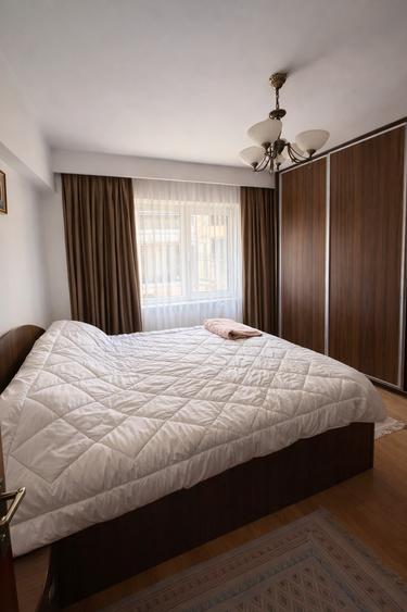 3 Camere Decomandat Zona Peninsula Gaze Termen Lung - 11